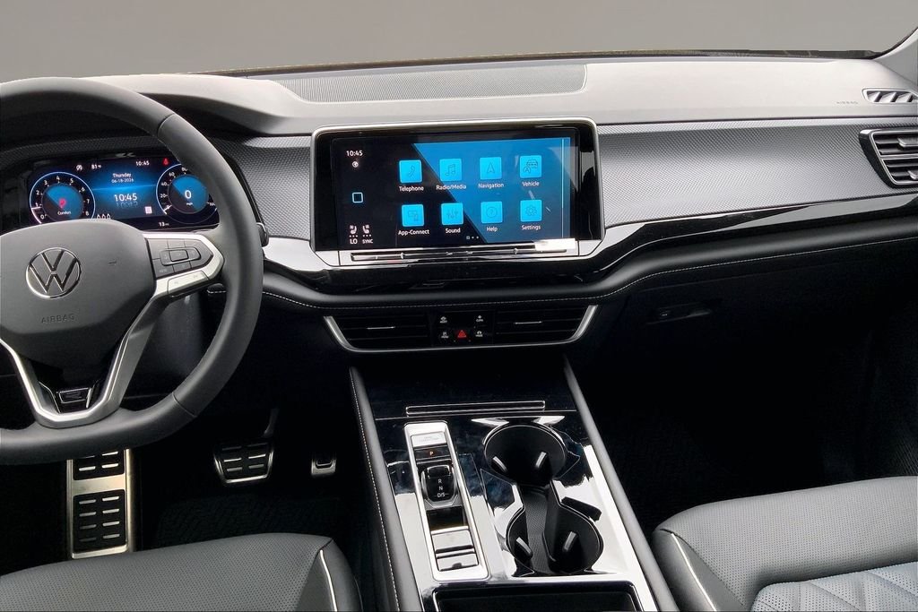 New 2026 Pure Gray Volkswagen 2.0T SEL Premium R-Line image 6