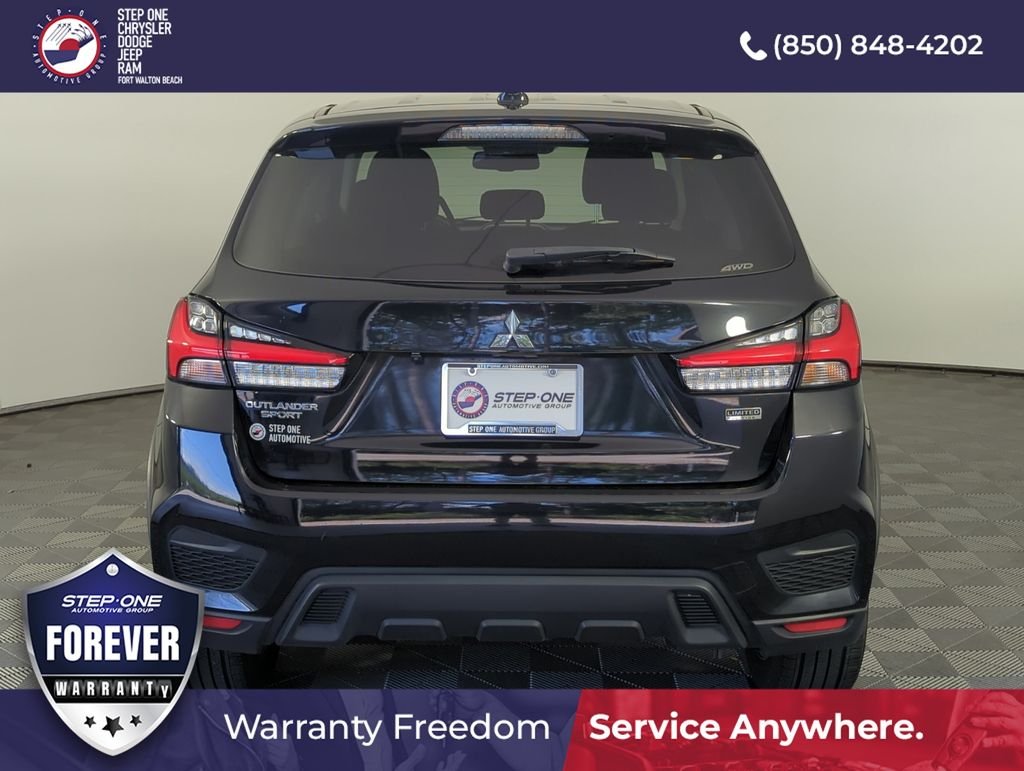 Used 2023 Black Mitsubishi 2.0 LE image 5