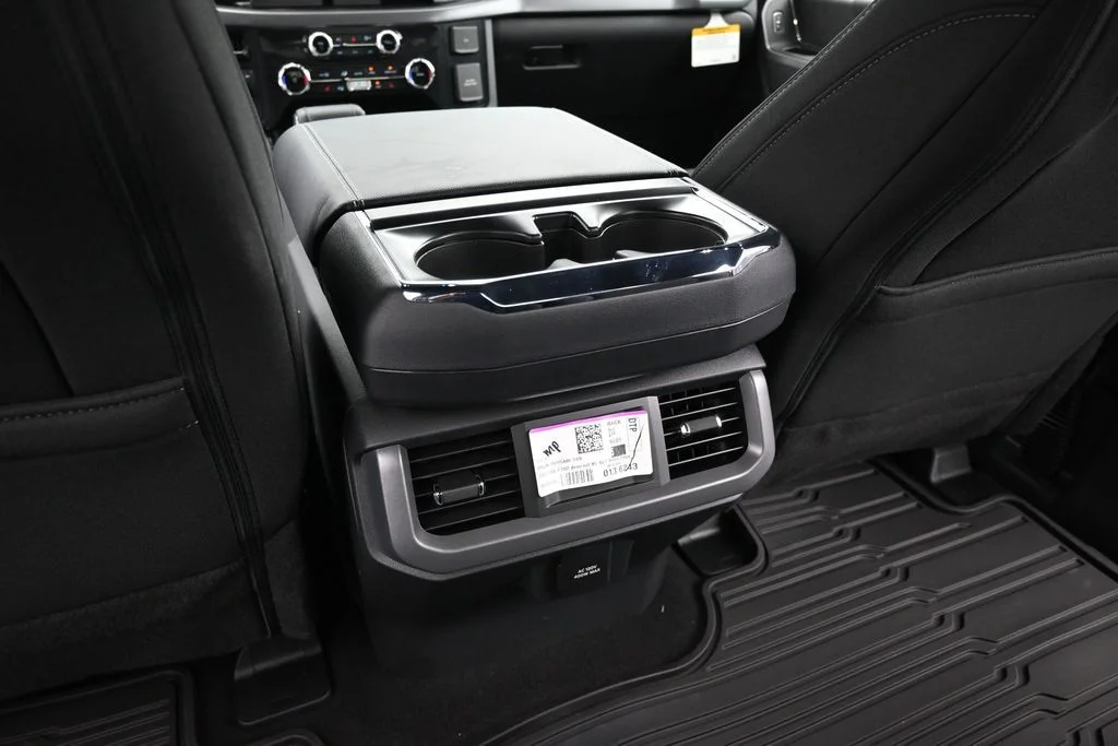 New 2026 Oxford White Ford XLT image 20