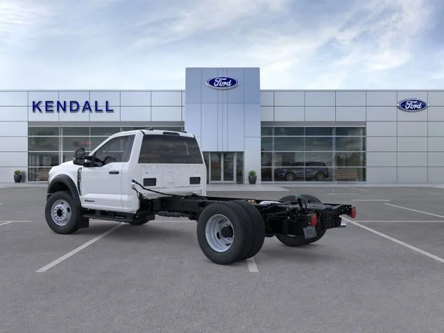 2025 Ford F-600 Super Duty Chassis Cab XL - Photo 4