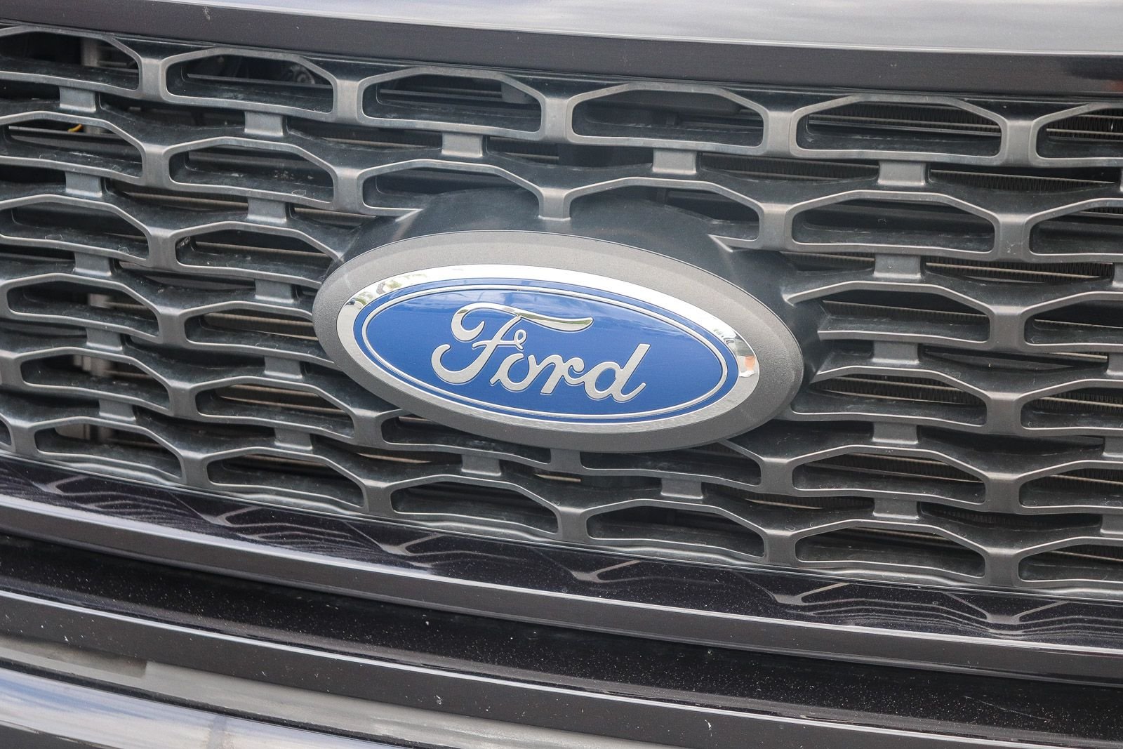 Certified Used 2022 Black Metallic Ford XL image 11