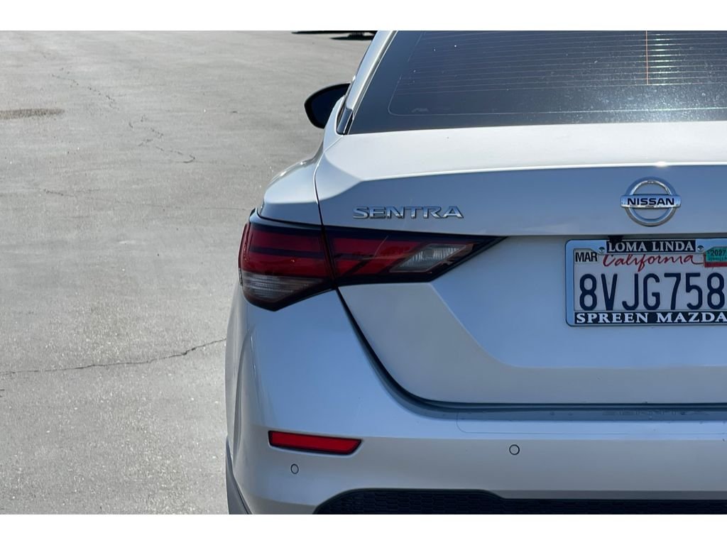 Used 2021 Brilliant Silver Metallic Nissan SV image 15