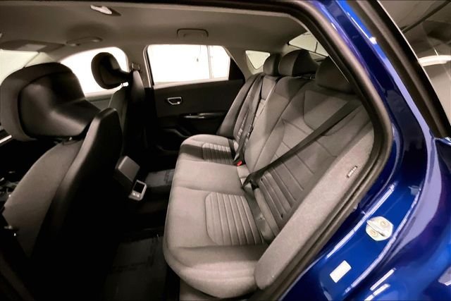 2025 Kia K4 EX - Photo 23