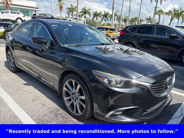 2017 Mazda EZ-6 i Grand Touring Auto's photo