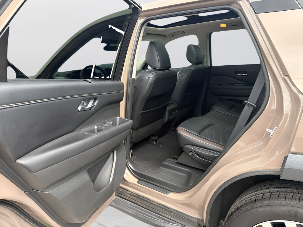 Certified Used 2023 Beige Nissan Platinum image 19