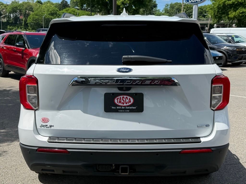 Used 2020 Oxford White Ford XLT image 9
