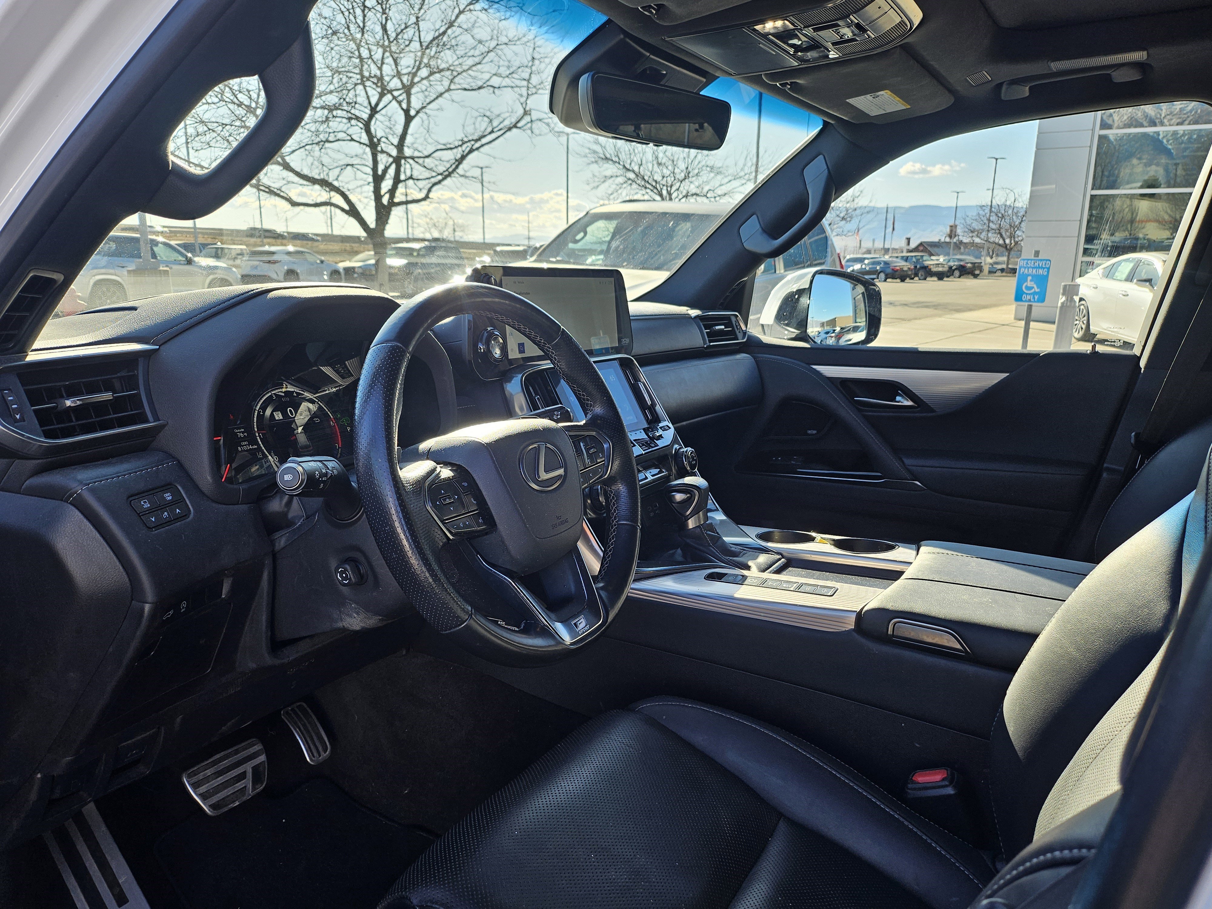 Used 2023 Ultra White Lexus 600 F SPORT image 10