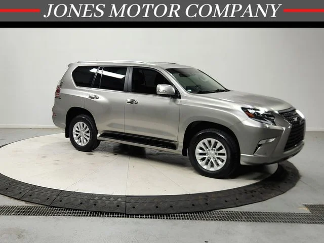 Used 2023 Silver Lexus 460 image 1