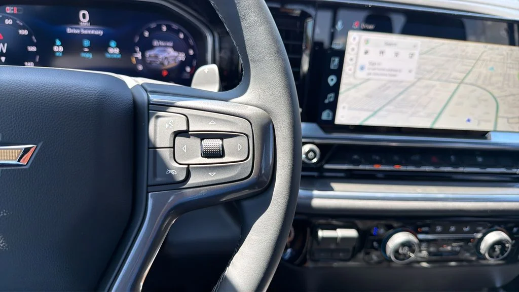 New 2026 White Chevrolet High Country image 22