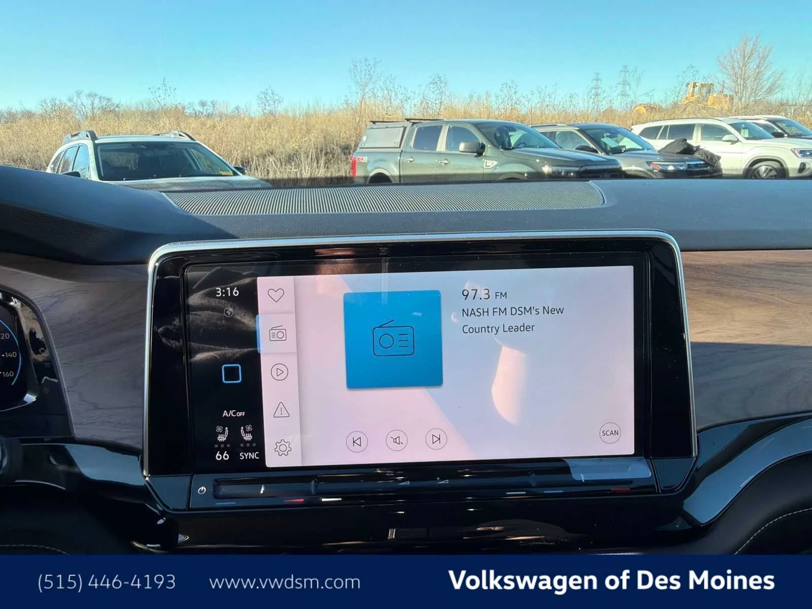New 2026 Opal White Pearl Volkswagen 2.0T SE w/Technology image 18