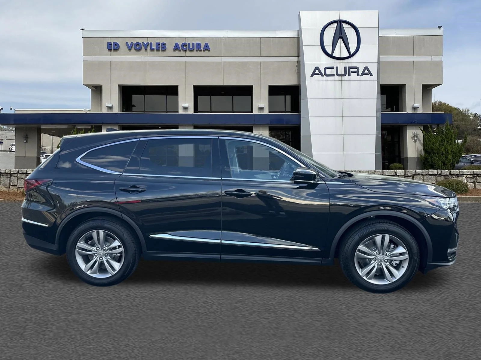 New 2026 Majestic Black Pearl Acura  image 4