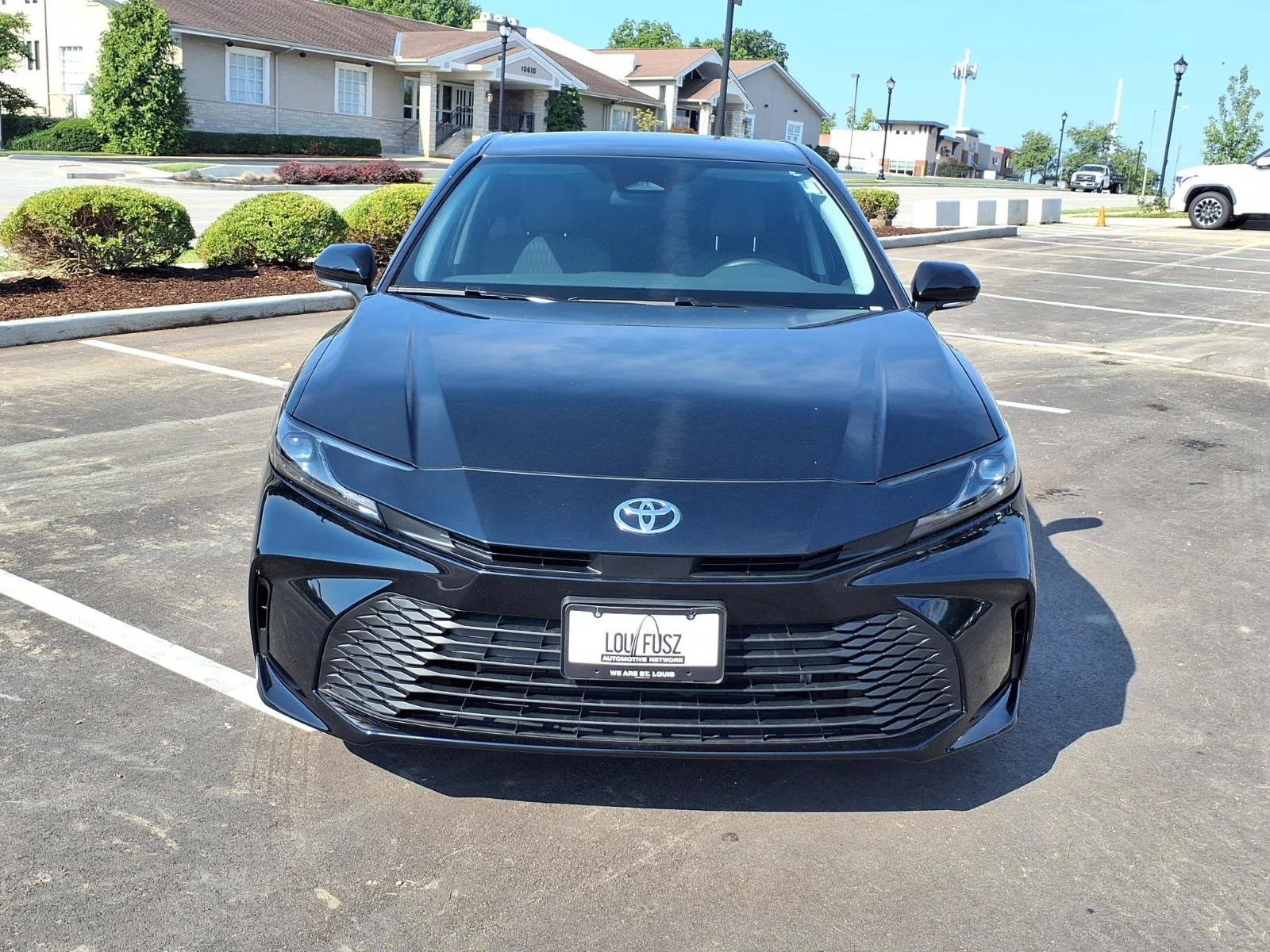 Used 2025 BLack Toyota LE image 29