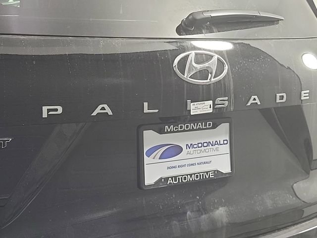 Certified Used 2025 Black Hyundai XRT image 20