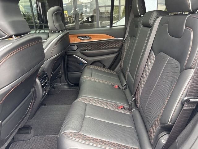 Used 2023 White Jeep Summit Reserve image 16