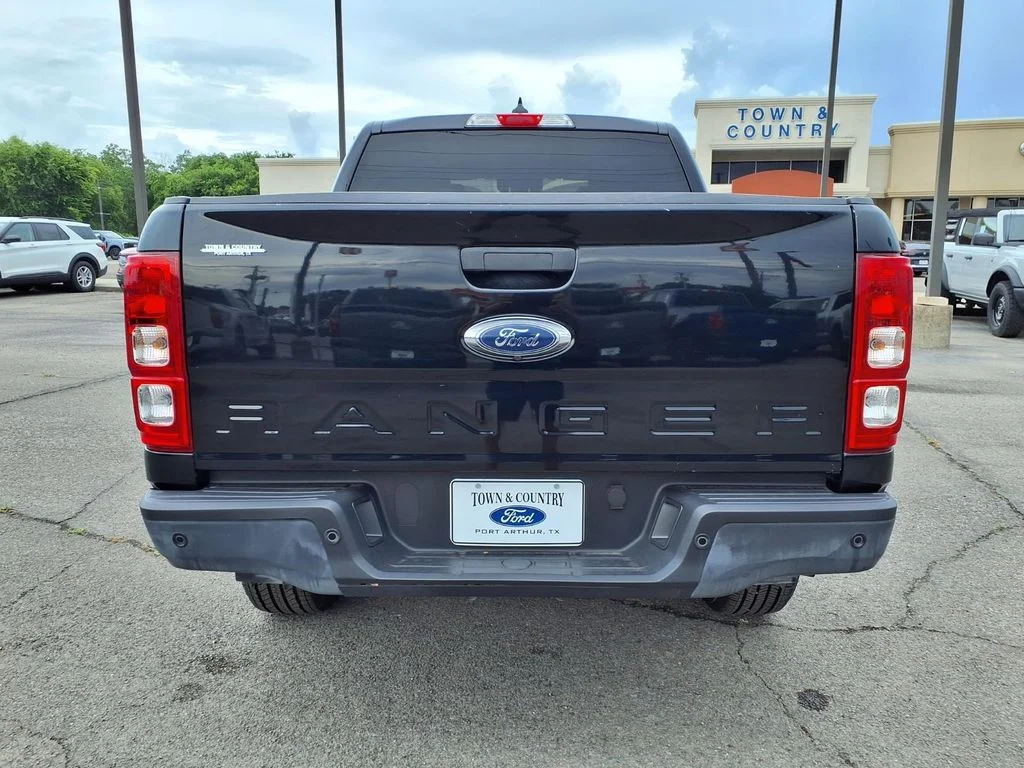 Used 2022 Black Ford XL image 20