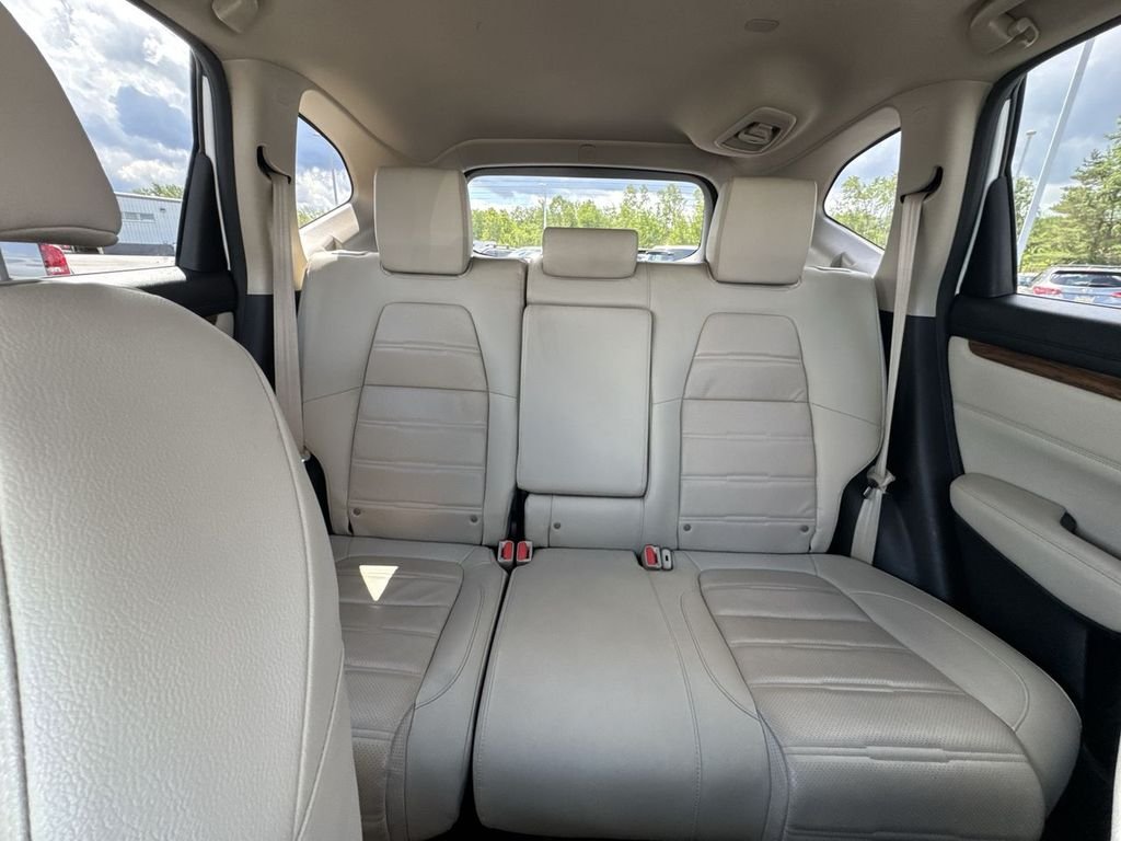 Used 2021  Honda EX-L image 13