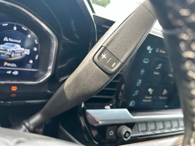 Used 2023 White Chevrolet LT image 26