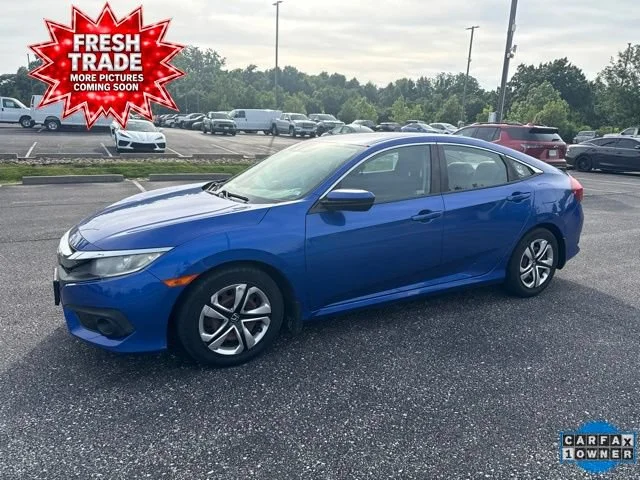 Used 2018  Honda LX image 3