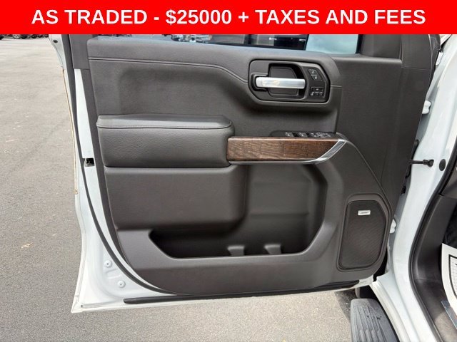 Used 2020 White GMC Denali image 12