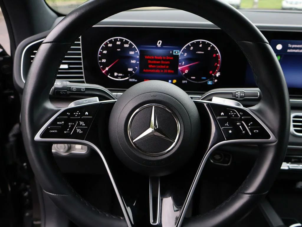 Used 2025 Black Mercedes-Benz GLE 350 image 34