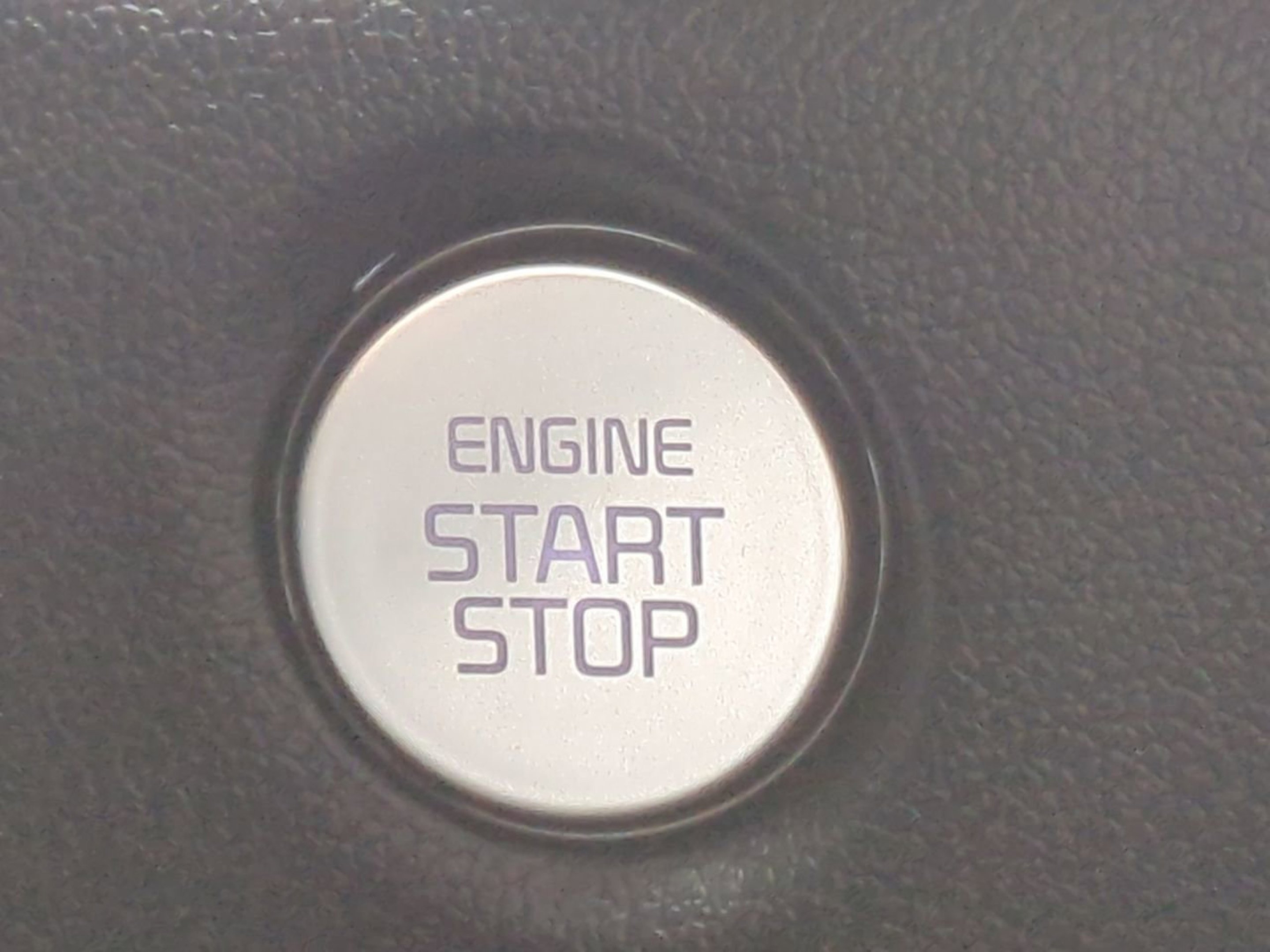 Certified Used 2025 Dawning Red Kia LX image 22