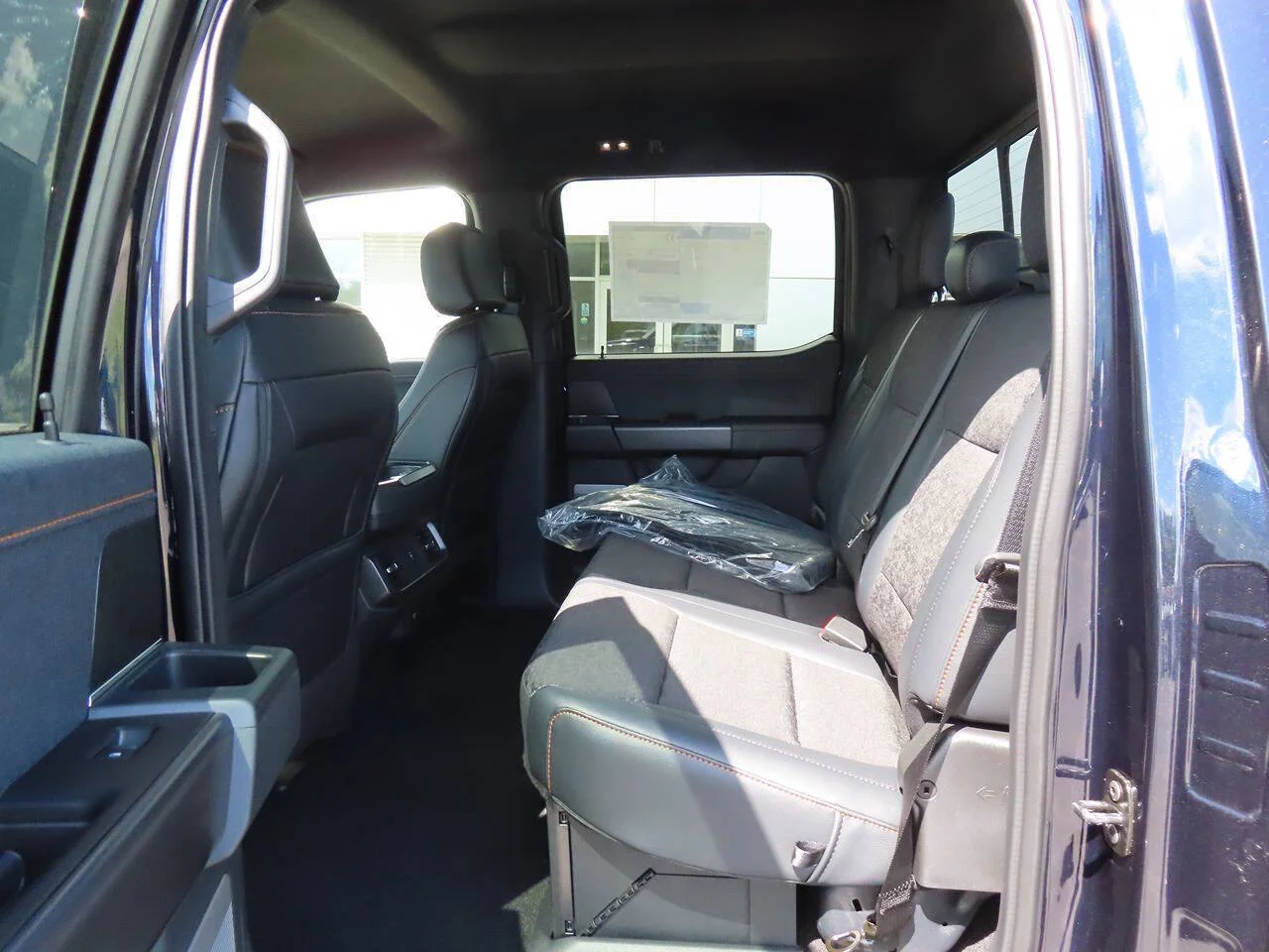 New 2026 Antimatter Blue Metallic Ford Tremor® image 8