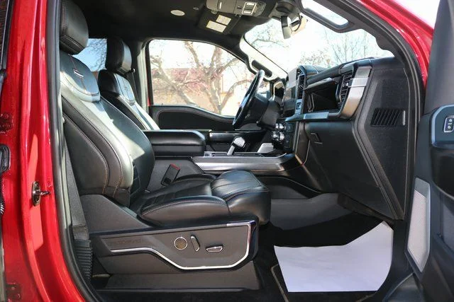 2023 Ford F-150 Platinum - Photo 19