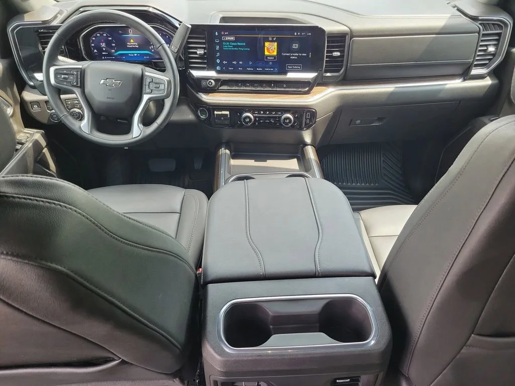 Used 2026 Black Chevrolet LT image 14