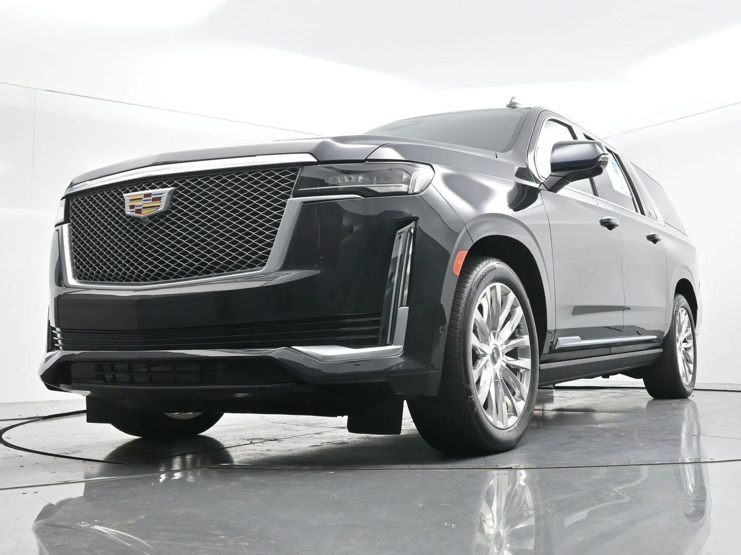 Used 2024 Galactic Gray Metallic Cadillac Premium Luxury Platinum image 53