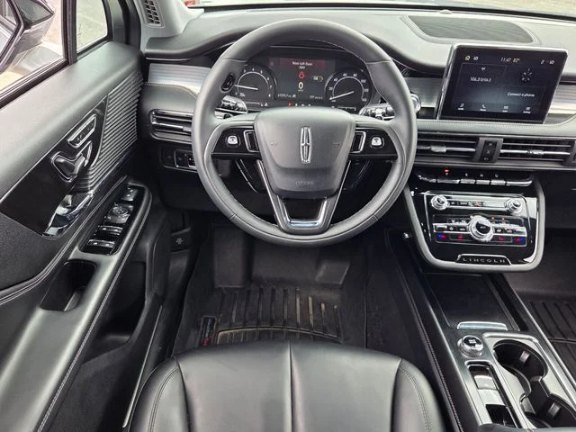 Used 2022 Silver Lincoln Standard image 7