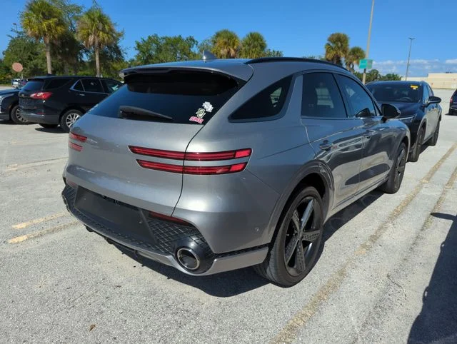 Used 2022 Silver Genesis 2.5T image 4