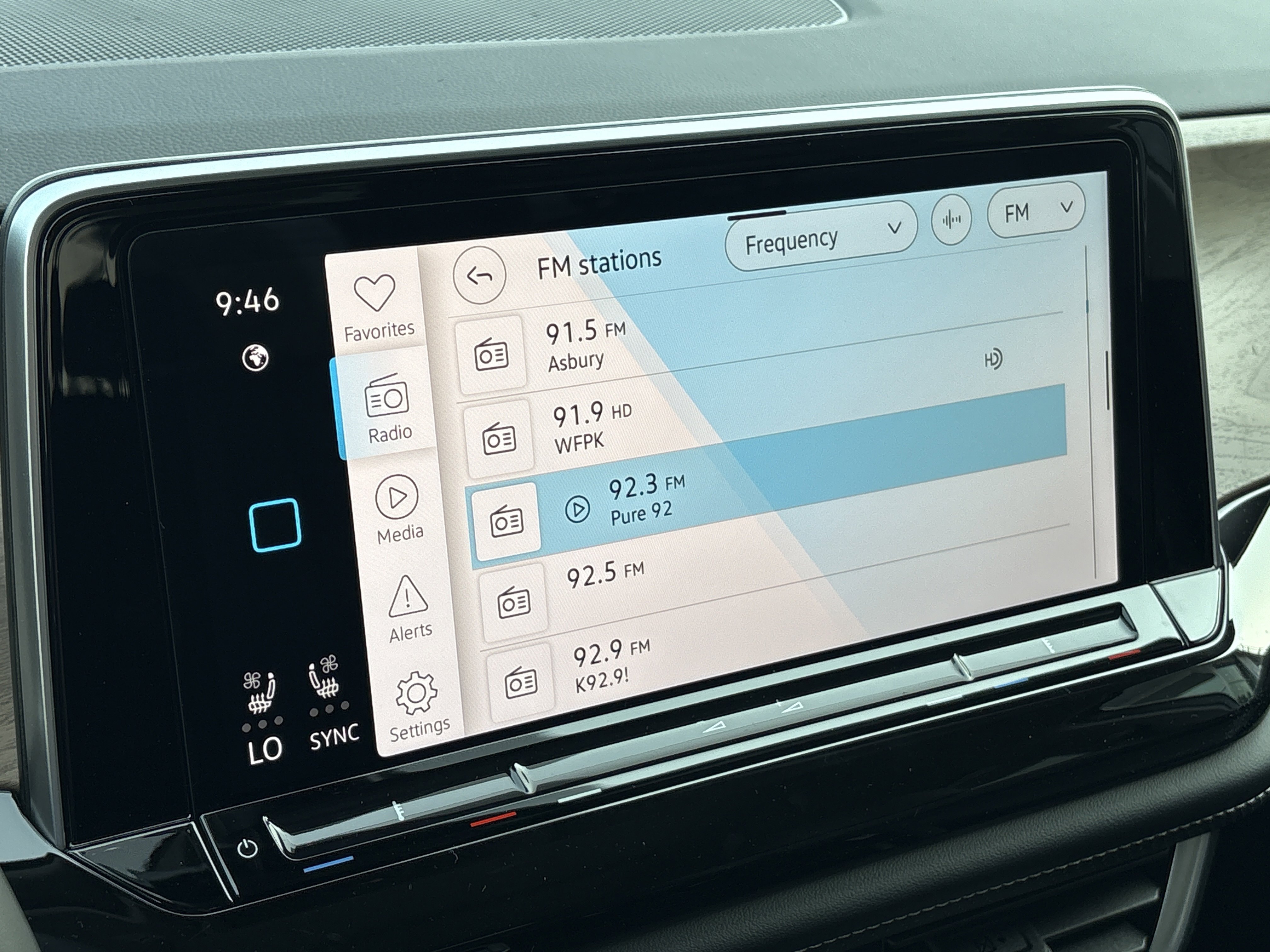 2026 Volkswagen Atlas SE w/Tech - Photo 18