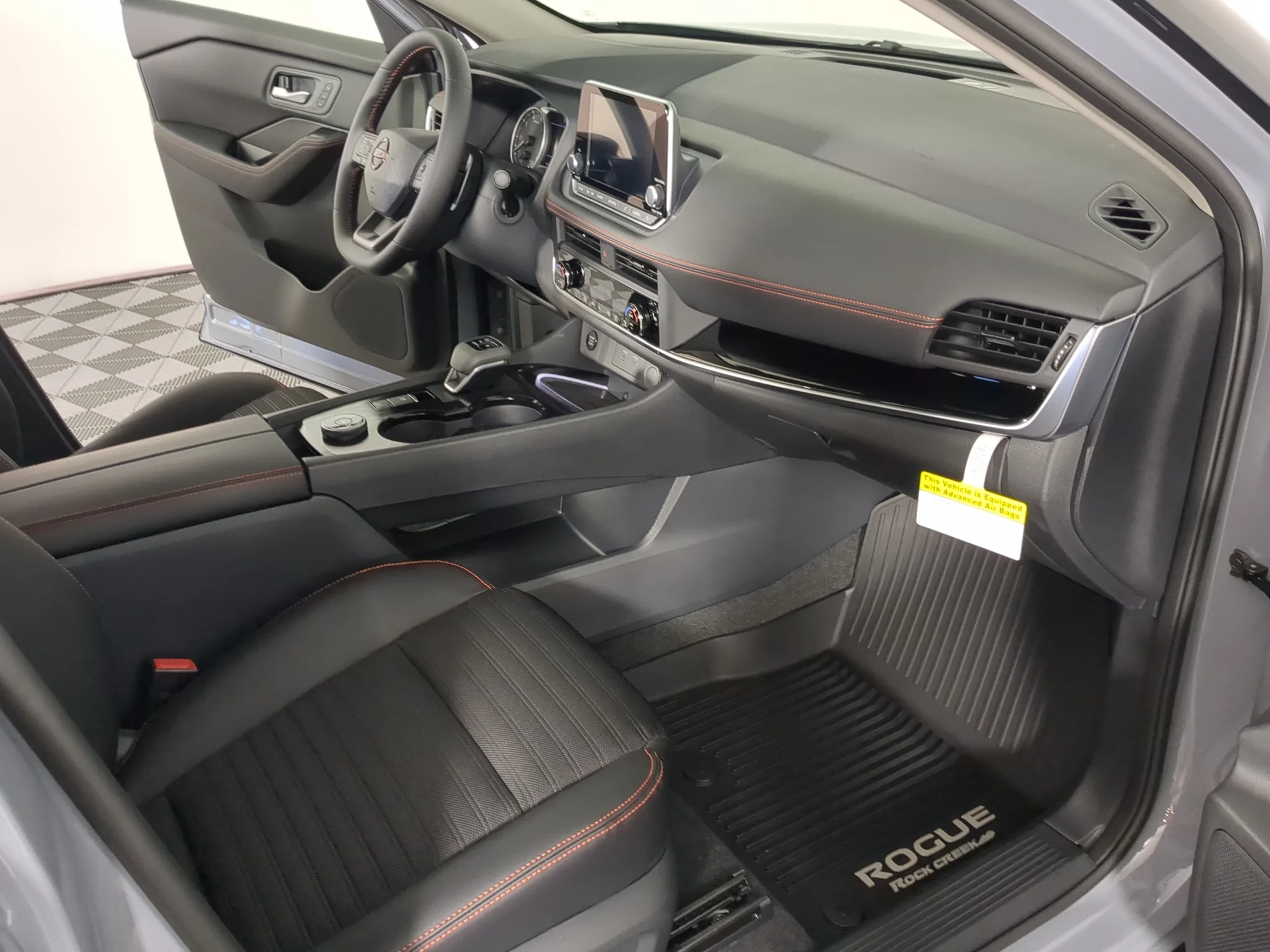 New 2027 Boulder Gray Pearl Nissan Rock Creek image 19