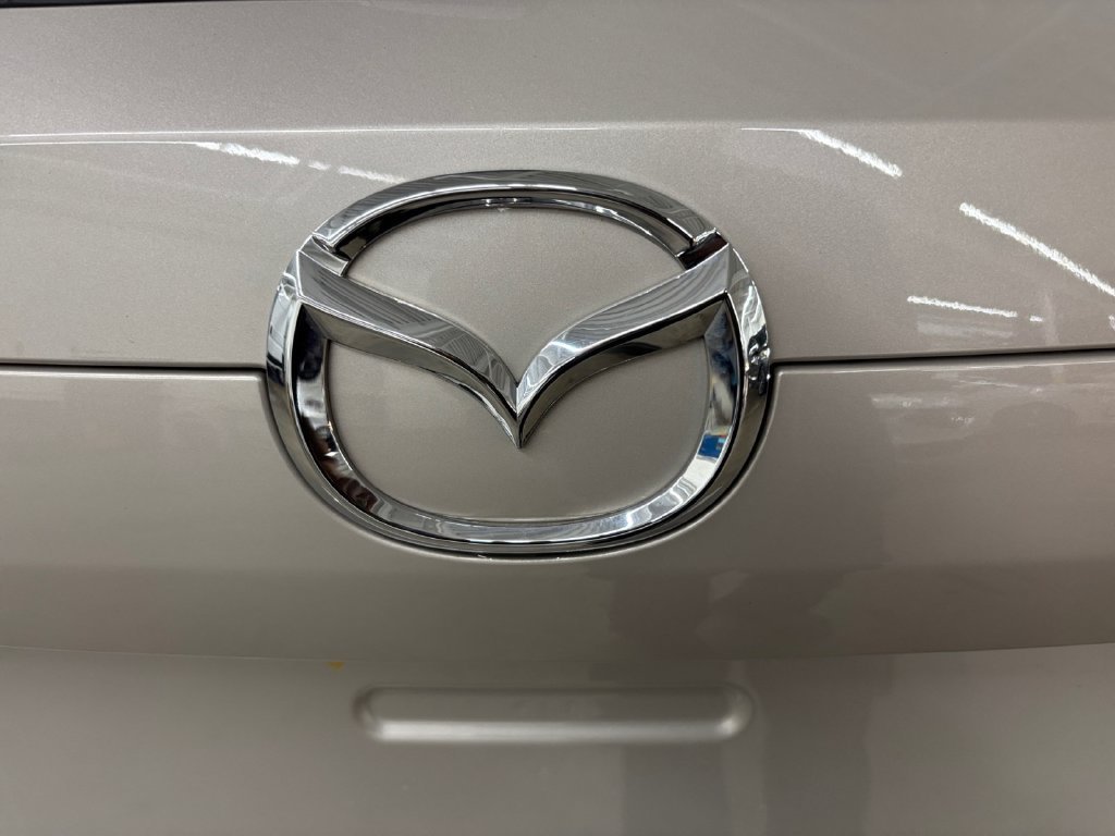 Used 2025 Quartz Metallic Mazda 2.5 S Preferred Package image 32