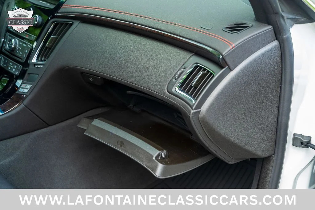 Used 2015 White Cadillac Base image 80