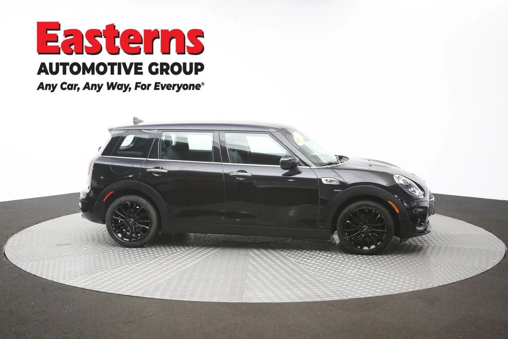 Used 2023 Black MINI Clubman image 45