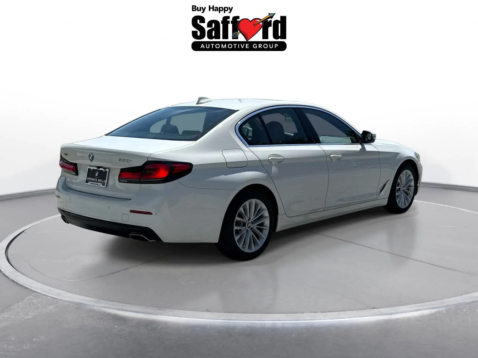 Used 2023 Alpine White BMW 530i xDrive image 17
