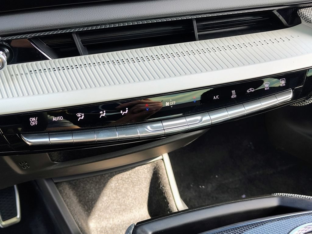 2027 Cadillac OPTIQ Premium Sport - Photo 27