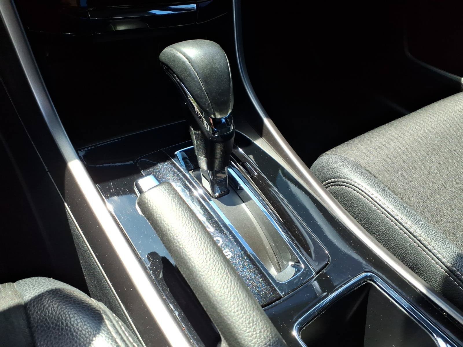 Used 2017 Lunar Silver Metallic Honda Sport image 21