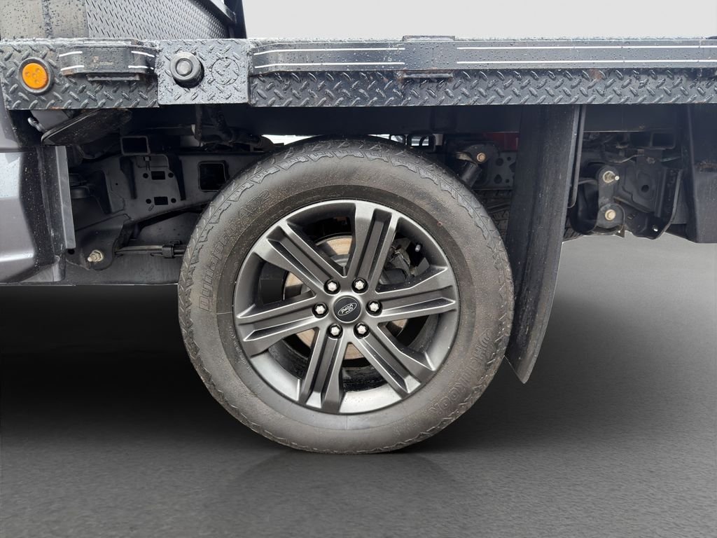 Used 2021 Gray Ford XLT image 21