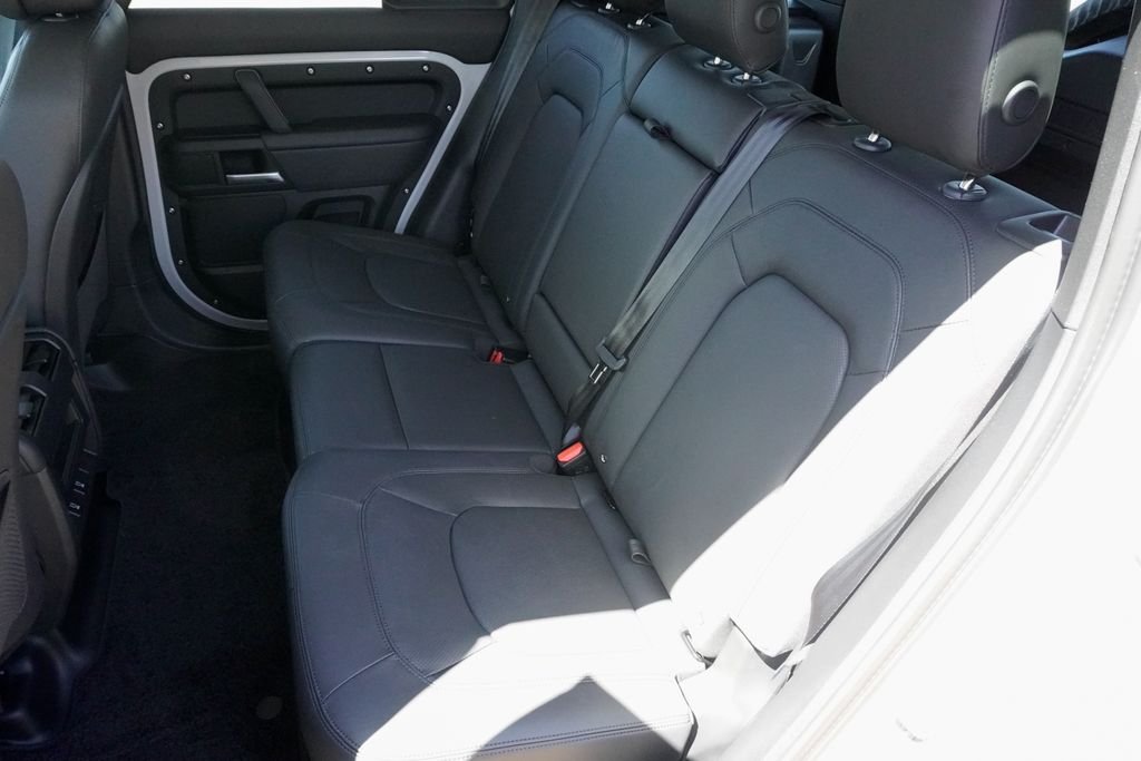 New 2026 Borasco Grey Land Rover X-Dynamic SE image 30