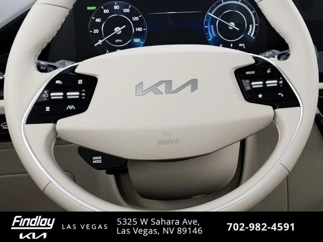New 2026 White Kia Wave image 25