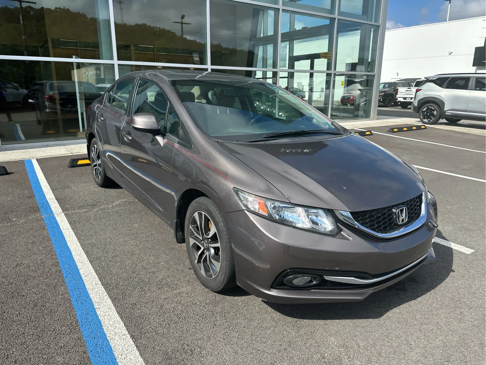 Used 2013 Polished Metal Metallic Honda EX-L image 2