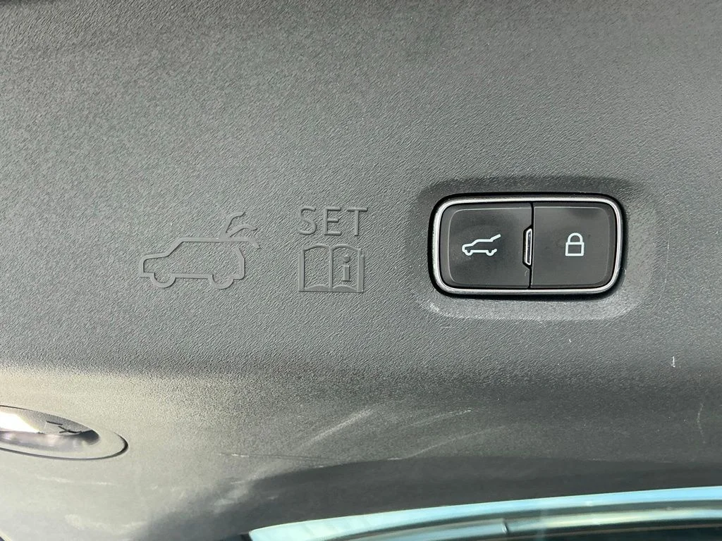 Used 2025 Gray Ford Active image 20