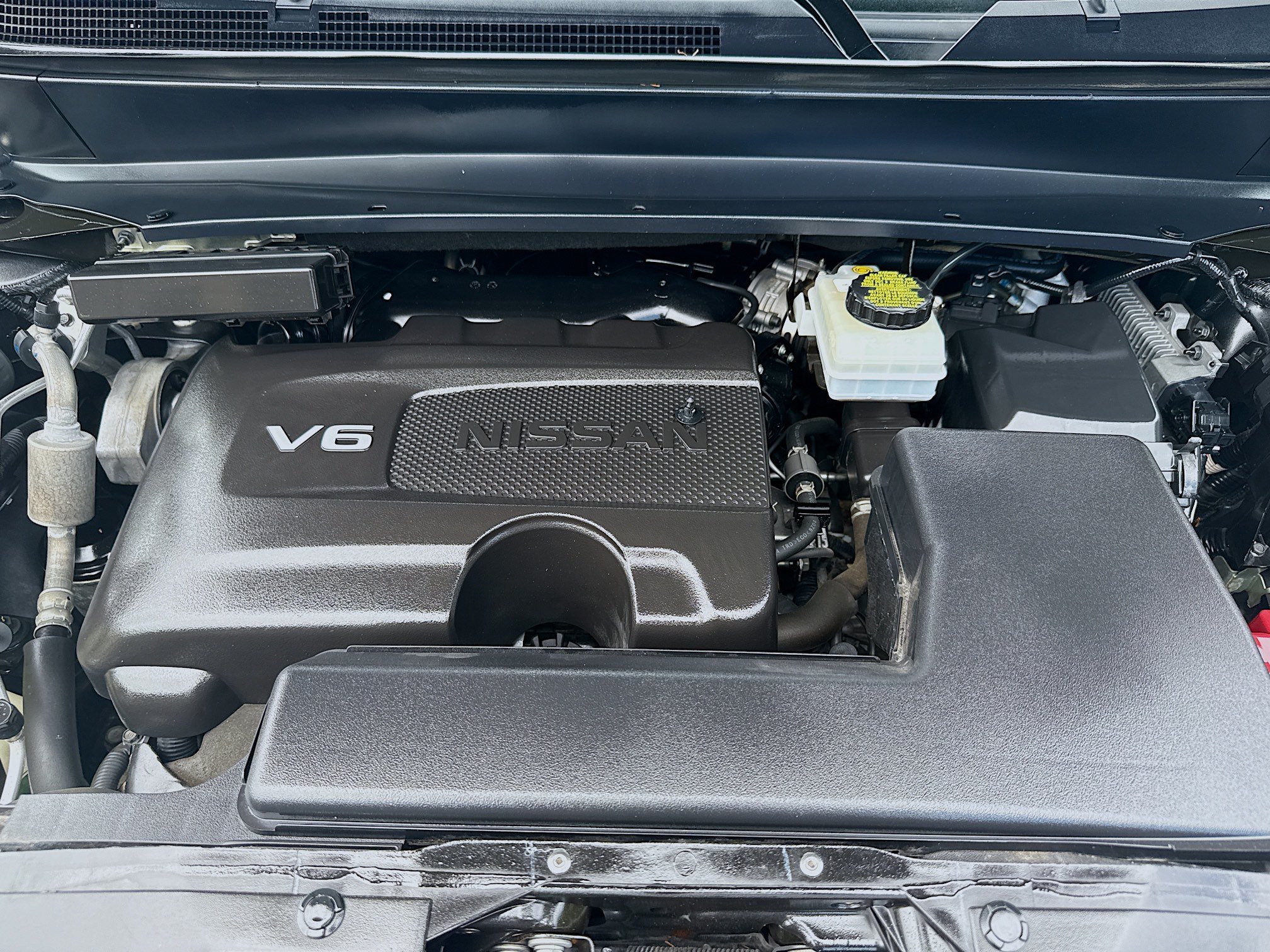 Used 2020 Gun Metallic Nissan Platinum image 34