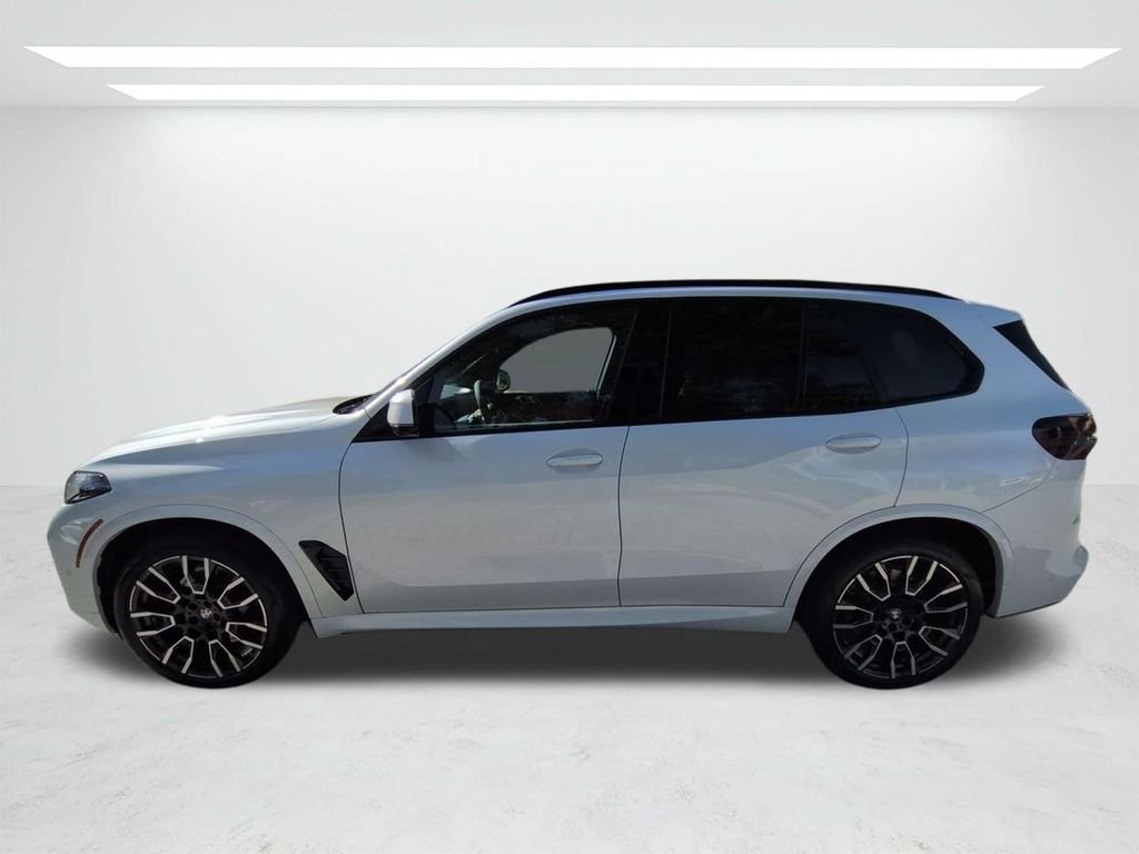 New 2026 White Metallic BMW xDrive40i image 7