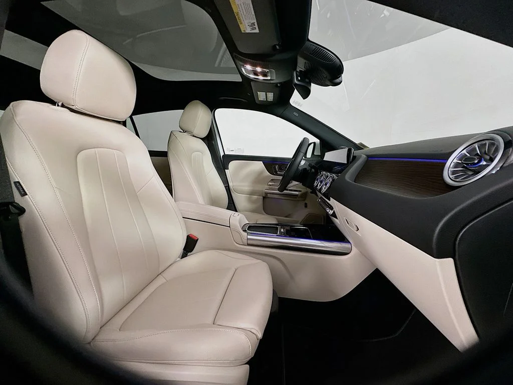 Used 2026 White Mercedes-Benz GLA 250 image 27