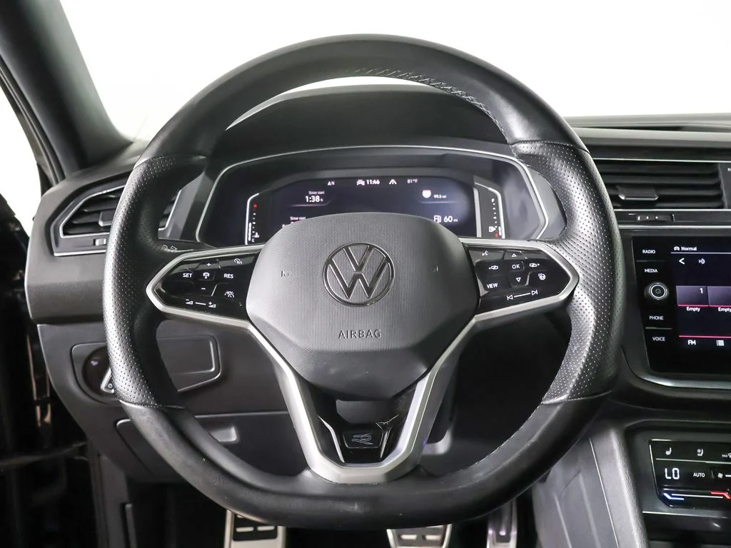 Used 2023 Black Volkswagen 2.0T SEL R-Line image 39