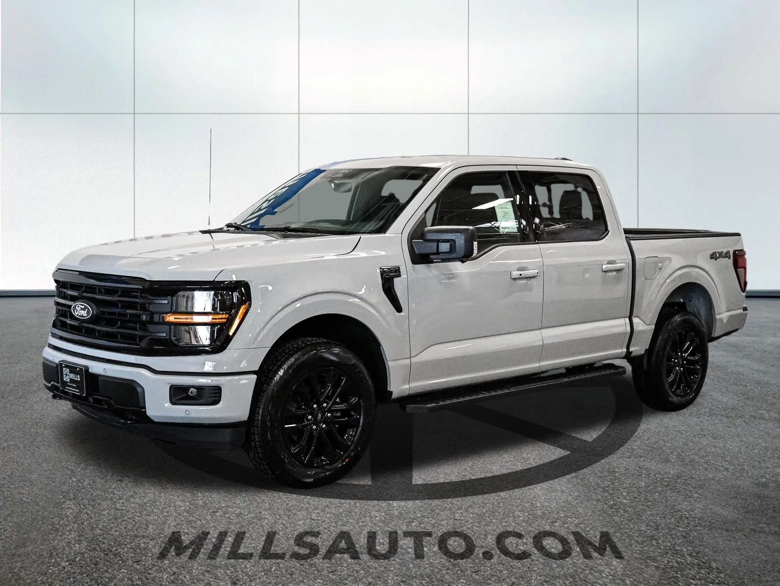 New 2026 Avalanche Ford XLT image 2