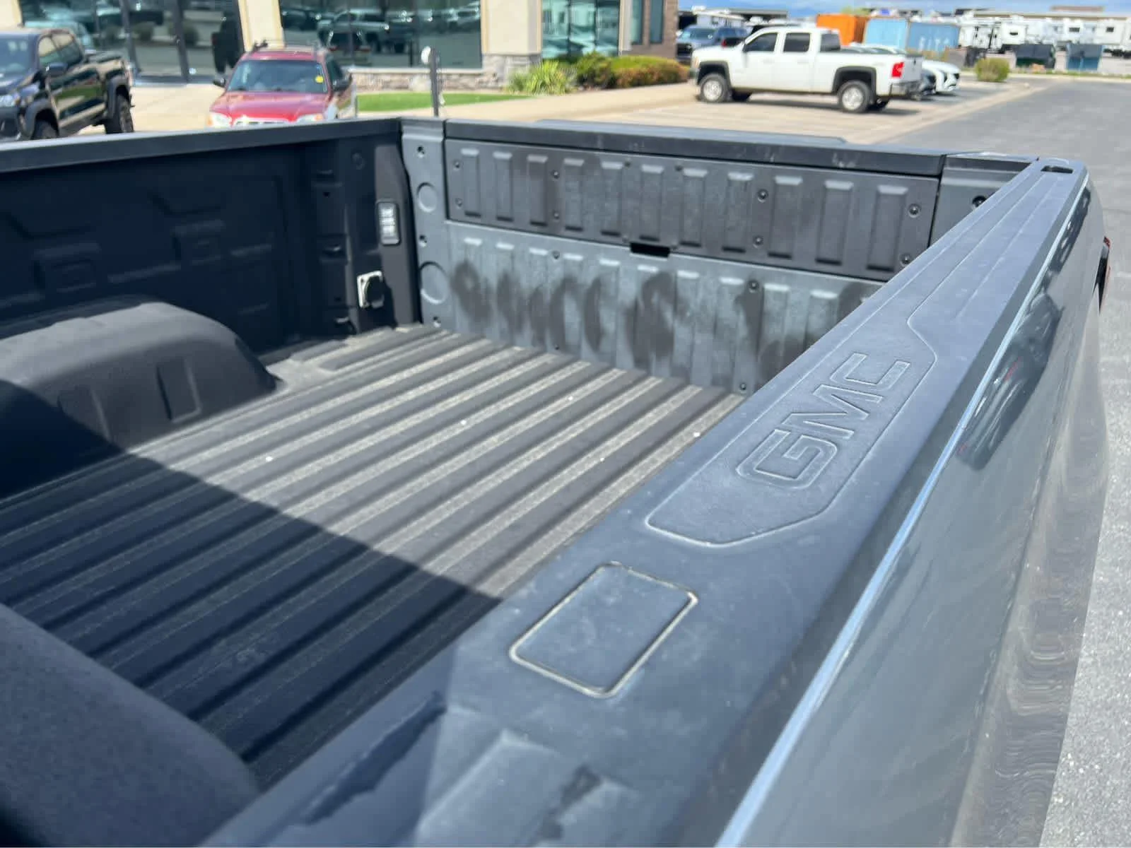 Used 2023 Sterling Metallic GMC AT4 image 14